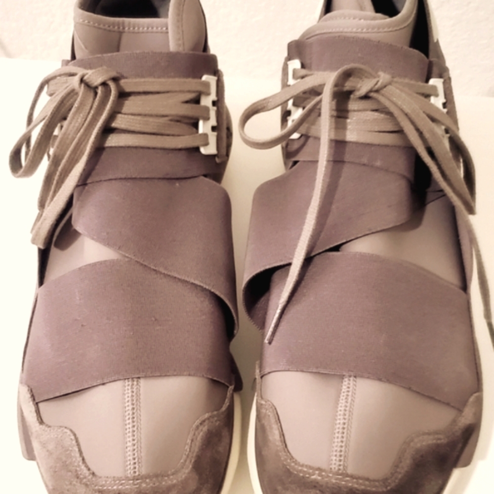 Y-3 QASA Brown and Cream Sneakers